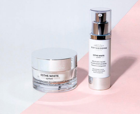 Soin jour hydratant illuminateur jeunesse